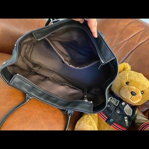 Shoulder handbag leather coach